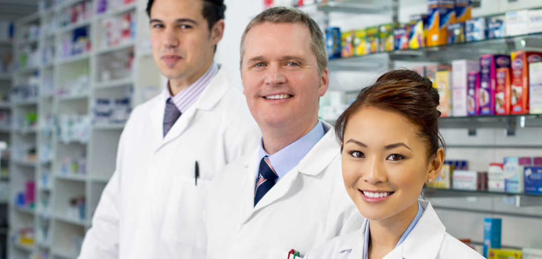 pharmacy team_s.jpg