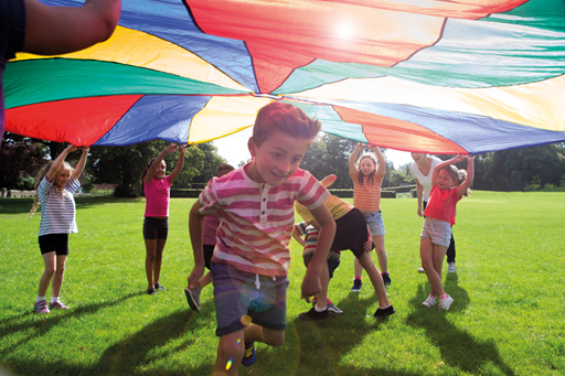 Children_active_parachute_s.jpg