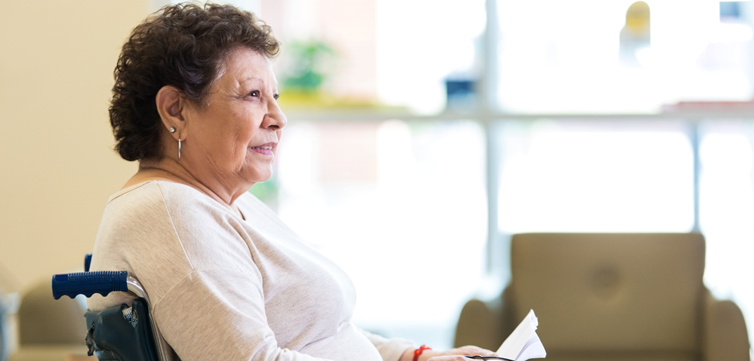 woman wheelchair_s.jpg